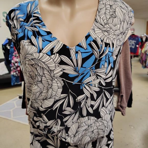 Alchemy Thread floral jumpsuit 2x - Picture 2 of 8